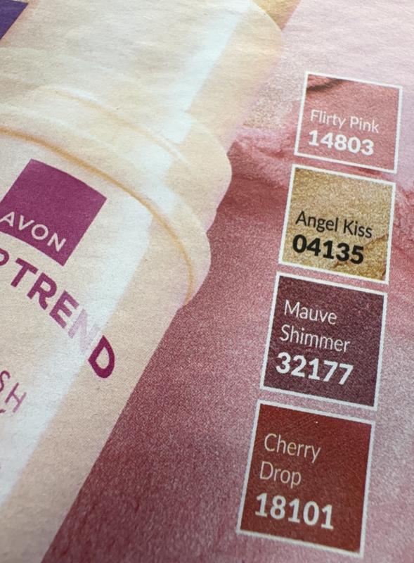 AVON GET GLOWIN' Rouge-Stift / Mauve Shimmer